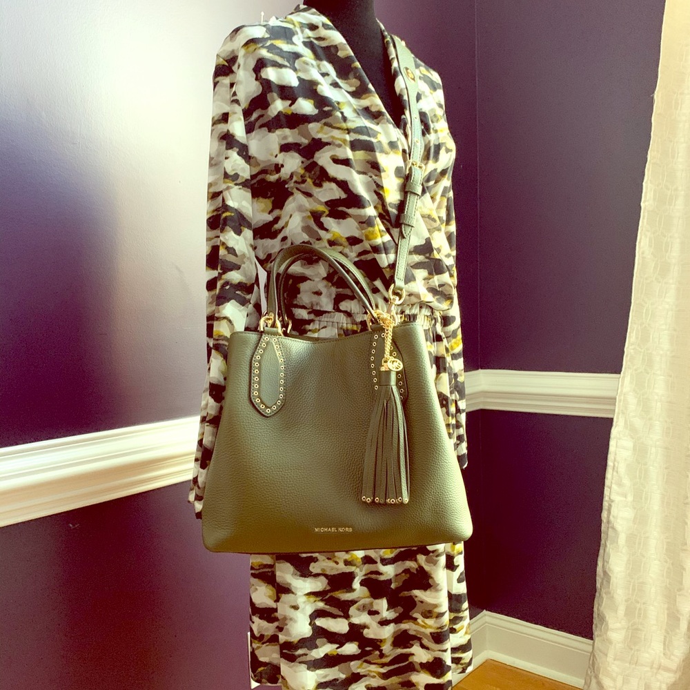 ❣️SOLD❣️Michael Kors Handbag (like new)